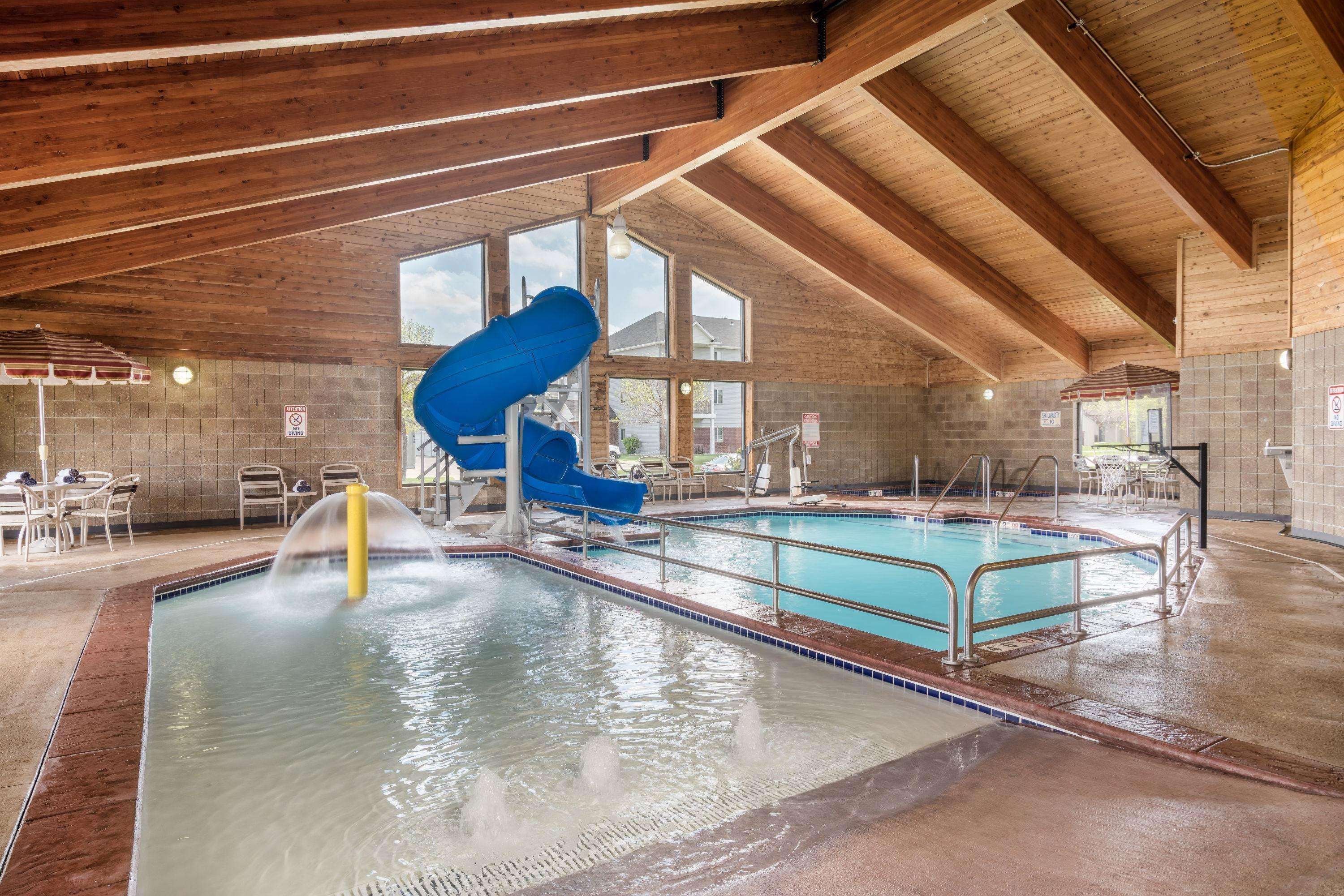 Americinn By Wyndham Fargo West Acres Экстерьер фото