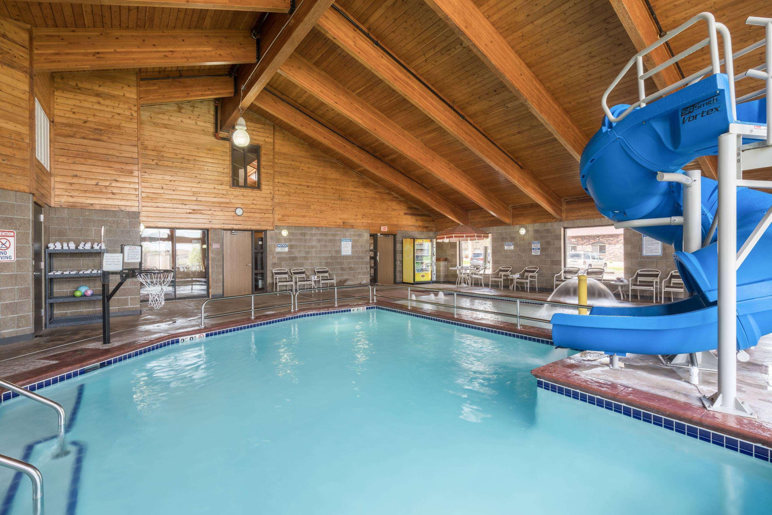 Americinn By Wyndham Fargo West Acres Экстерьер фото