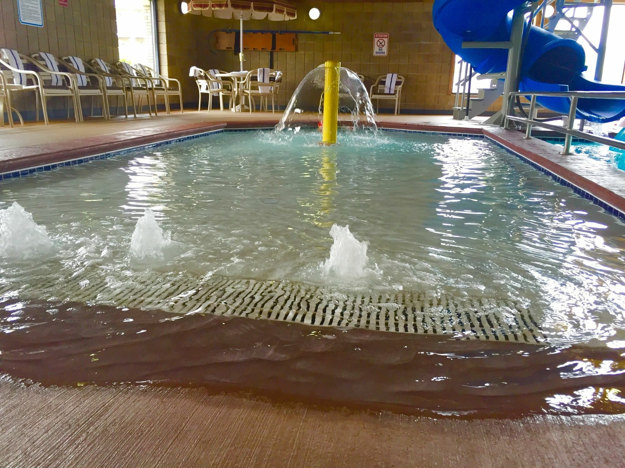Americinn By Wyndham Fargo West Acres Экстерьер фото